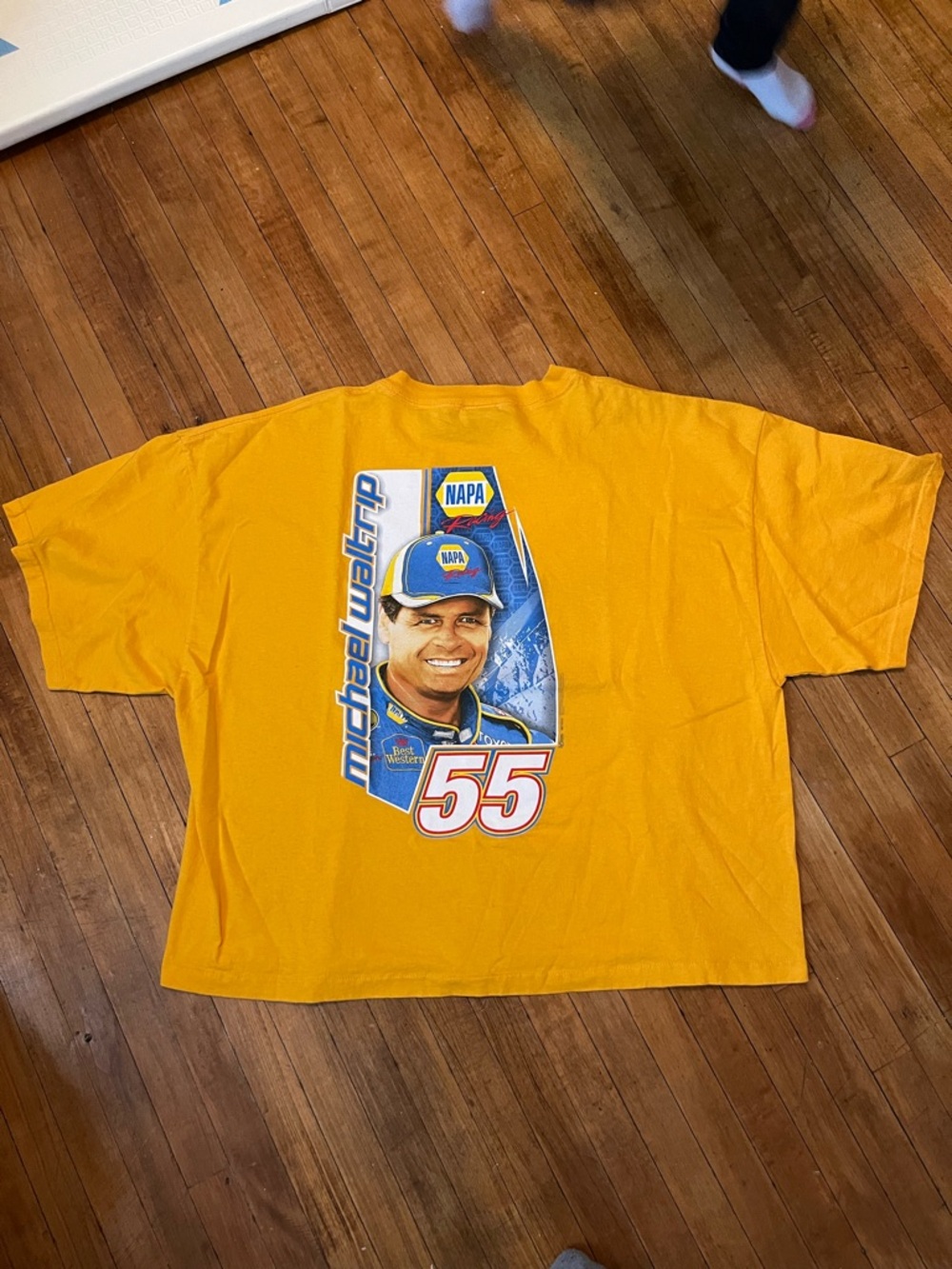 Vintage Y2K Michael Waltrip Racing T-shirt